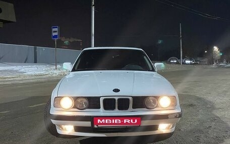 BMW 5 серия, 1990 год, 450 000 рублей, 2 фотография