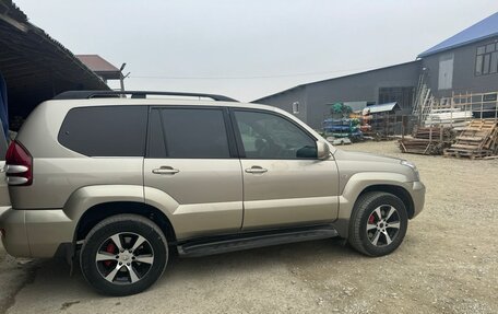 Toyota Land Cruiser Prado 120 рестайлинг, 2004 год, 1 750 000 рублей, 5 фотография