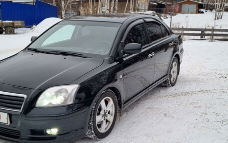 Toyota Avensis III рестайлинг, 2005 год, 840 000 рублей, 2 фотография