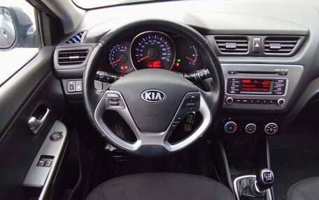 KIA Rio III рестайлинг, 2016 год, 1 000 000 рублей, 10 фотография