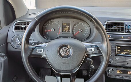 Volkswagen Polo VI (EU Market), 2017 год, 928 000 рублей, 13 фотография