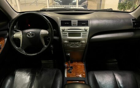 Toyota Camry, 2011 год, 1 190 000 рублей, 8 фотография