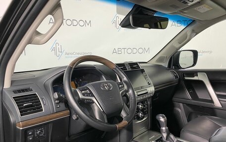 Toyota Land Cruiser Prado 150 рестайлинг 2, 2021 год, 7 760 000 рублей, 10 фотография