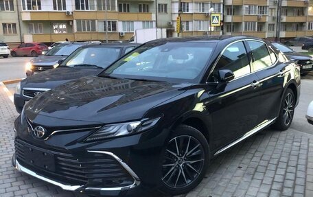 Toyota Camry, 2023 год, 4 330 000 рублей, 1 фотография