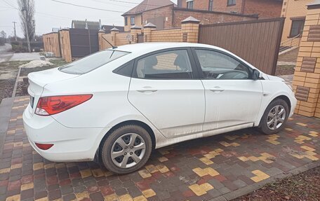 Hyundai Solaris II рестайлинг, 2013 год, 760 000 рублей, 7 фотография