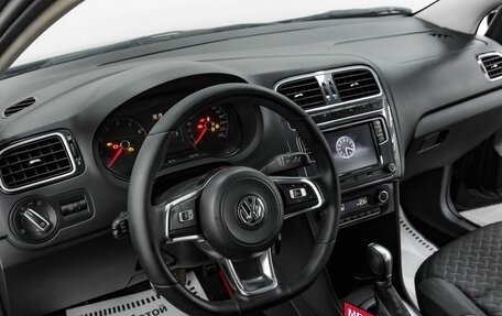 Volkswagen Polo VI (EU Market), 2018 год, 1 095 000 рублей, 11 фотография