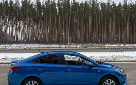 Hyundai Solaris II рестайлинг, 2018 год, 1 250 000 рублей, 7 фотография