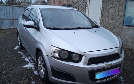 Chevrolet Aveo III, 2013 год, 600 000 рублей, 3 фотография