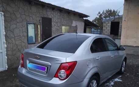 Chevrolet Aveo III, 2013 год, 600 000 рублей, 4 фотография