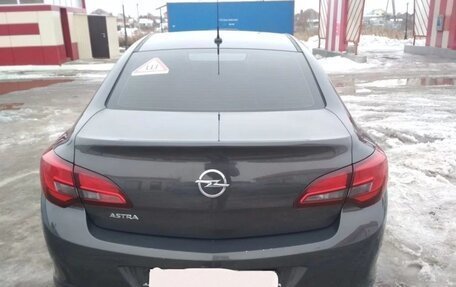 Opel Astra J, 2013 год, 810 000 рублей, 4 фотография