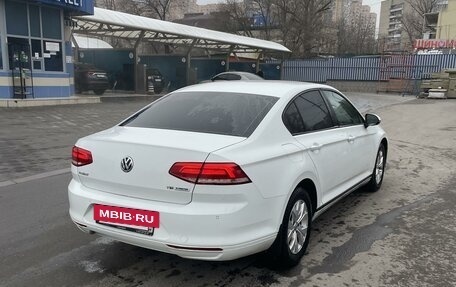 Volkswagen Passat B8 рестайлинг, 2016 год, 1 850 000 рублей, 5 фотография