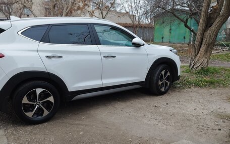 Hyundai Tucson III, 2018 год, 2 500 000 рублей, 6 фотография