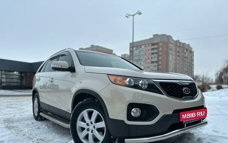 KIA Sorento II рестайлинг, 2010 год, 2 000 000 рублей, 2 фотография