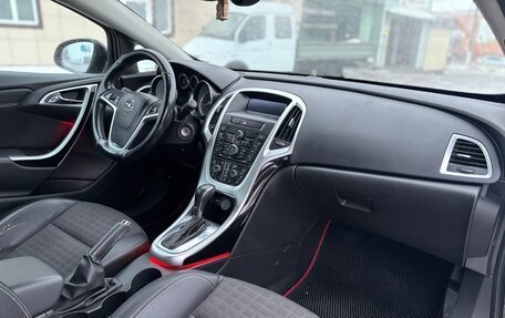 Opel Astra J, 2014 год, 1 050 000 рублей, 10 фотография