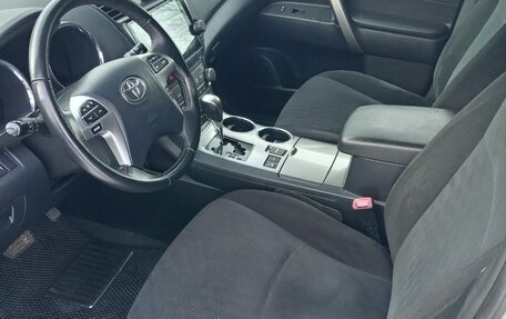 Toyota Highlander III, 2012 год, 2 250 000 рублей, 11 фотография