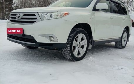 Toyota Highlander III, 2012 год, 2 250 000 рублей, 8 фотография