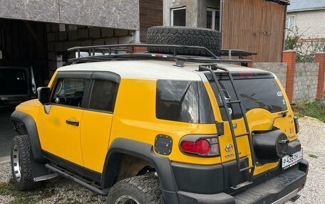 Toyota FJ Cruiser, 2006 год, 4 000 000 рублей, 16 фотография