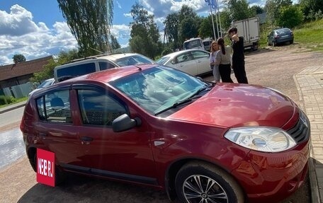 Renault Logan I, 2011 год, 670 000 рублей, 2 фотография