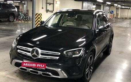 Mercedes-Benz GLC, 2019 год, 4 000 000 рублей, 2 фотография