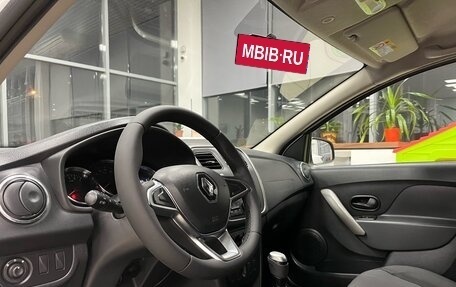 Renault Logan II, 2021 год, 895 000 рублей, 20 фотография