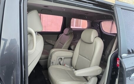 KIA Carnival III, 2016 год, 2 950 000 рублей, 11 фотография