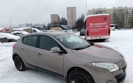 Renault Megane III, 2011 год, 800 000 рублей, 3 фотография