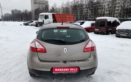 Renault Megane III, 2011 год, 800 000 рублей, 5 фотография