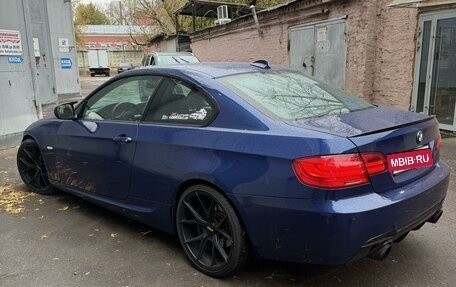 BMW 3 серия, 2011 год, 1 500 000 рублей, 4 фотография