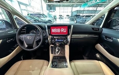 Toyota Alphard III, 2021 год, 10 968 755 рублей, 8 фотография