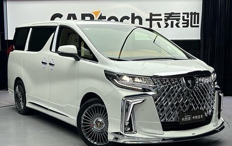 Toyota Alphard III, 2021 год, 11 401 455 рублей, 7 фотография