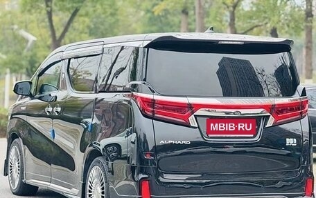 Toyota Alphard III, 2021 год, 11 257 155 рублей, 6 фотография