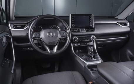 Toyota RAV4, 2019 год, 2 977 000 рублей, 5 фотография