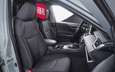 Toyota RAV4, 2019 год, 2 977 000 рублей, 8 фотография