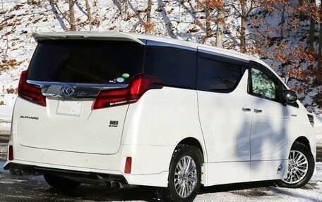 Toyota Alphard III, 2021 год, 3 650 000 рублей, 6 фотография