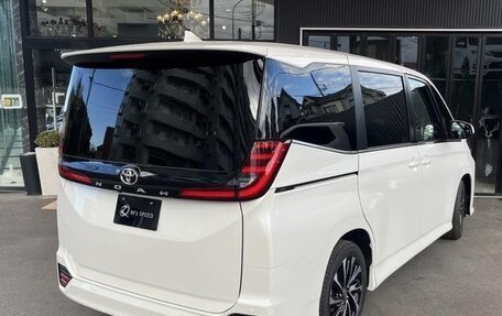 Toyota Noah, 2022 год, 2 150 001 рублей, 6 фотография