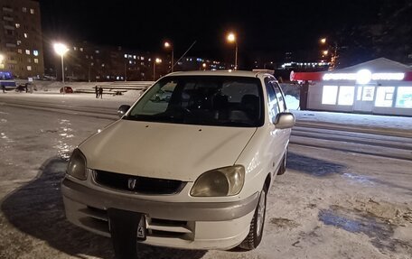 Toyota Raum I, 2000 год, 349 000 рублей, 5 фотография