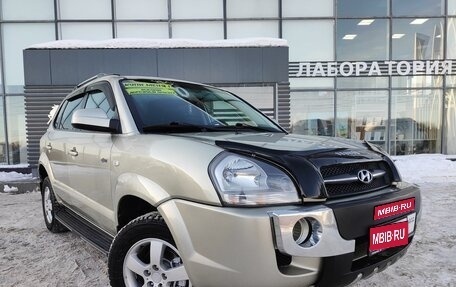 Hyundai Tucson III, 2006 год, 1 050 000 рублей, 1 фотография