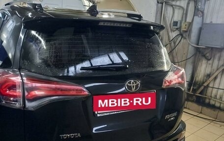 Toyota RAV4, 2016 год, 2 550 000 рублей, 4 фотография