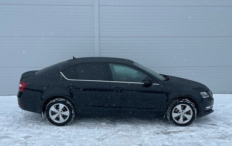 Skoda Octavia, 2017 год, 1 800 000 рублей, 4 фотография