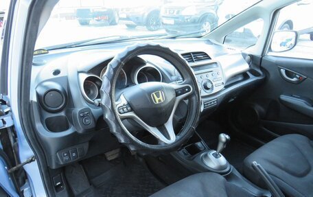 Honda Jazz II рестайлинг, 2009 год, 710 000 рублей, 12 фотография