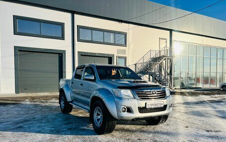 Toyota Hilux VII, 2014 год, 3 299 000 рублей, 8 фотография