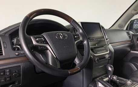 Toyota Land Cruiser 200, 2018 год, 7 700 000 рублей, 12 фотография