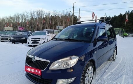 Skoda Roomster, 2012 год, 989 000 рублей, 3 фотография