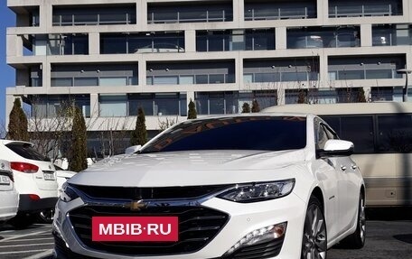 Chevrolet Malibu IX, 2021 год, 1 400 000 рублей, 3 фотография