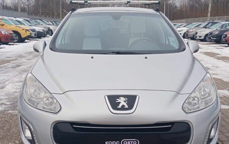 Peugeot 308 II, 2011 год, 528 000 рублей, 2 фотография