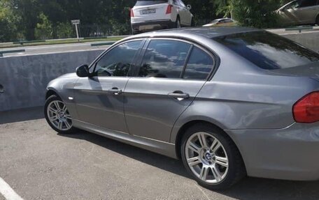 BMW 3 серия, 2010 год, 1 300 000 рублей, 11 фотография