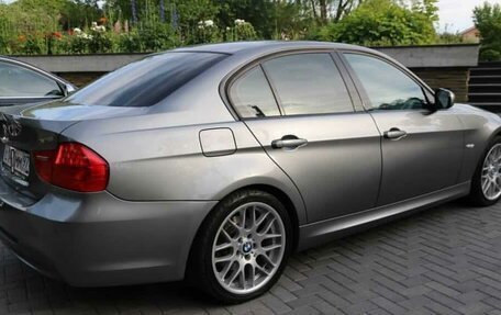 BMW 3 серия, 2010 год, 1 300 000 рублей, 9 фотография