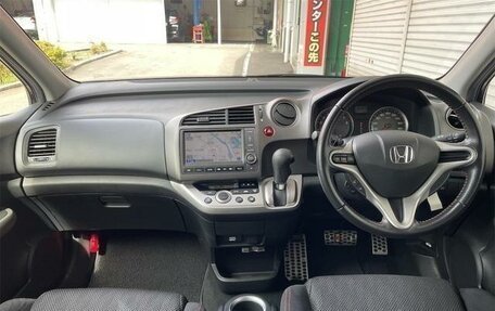 Honda Stream II, 2012 год, 1 030 001 рублей, 13 фотография