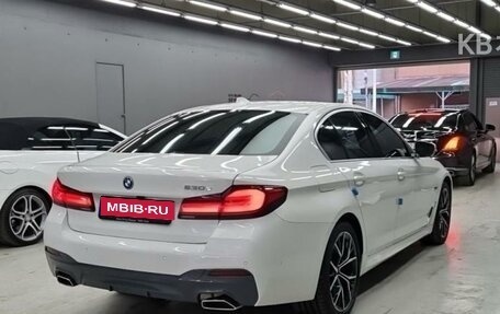 BMW 5 серия, 2022 год, 4 750 000 рублей, 2 фотография