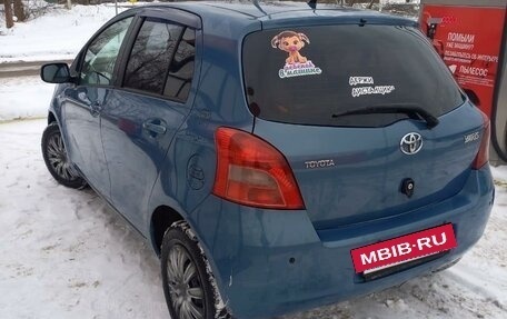 Toyota Yaris III рестайлинг, 2008 год, 600 000 рублей, 5 фотография